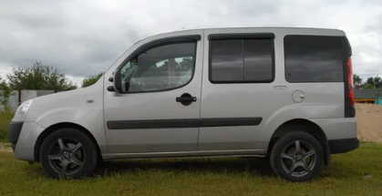 Дефлекторы окон (ветровики) Fiat Doblo Cargo 5d/Doblo Panorama 5d 2009"EuroStandard" (Фиат Добло) Кобра Тюнинг